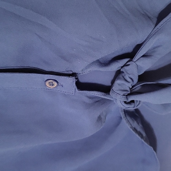 Matrices Button & Tie Front Tank - Picture 2 of 4